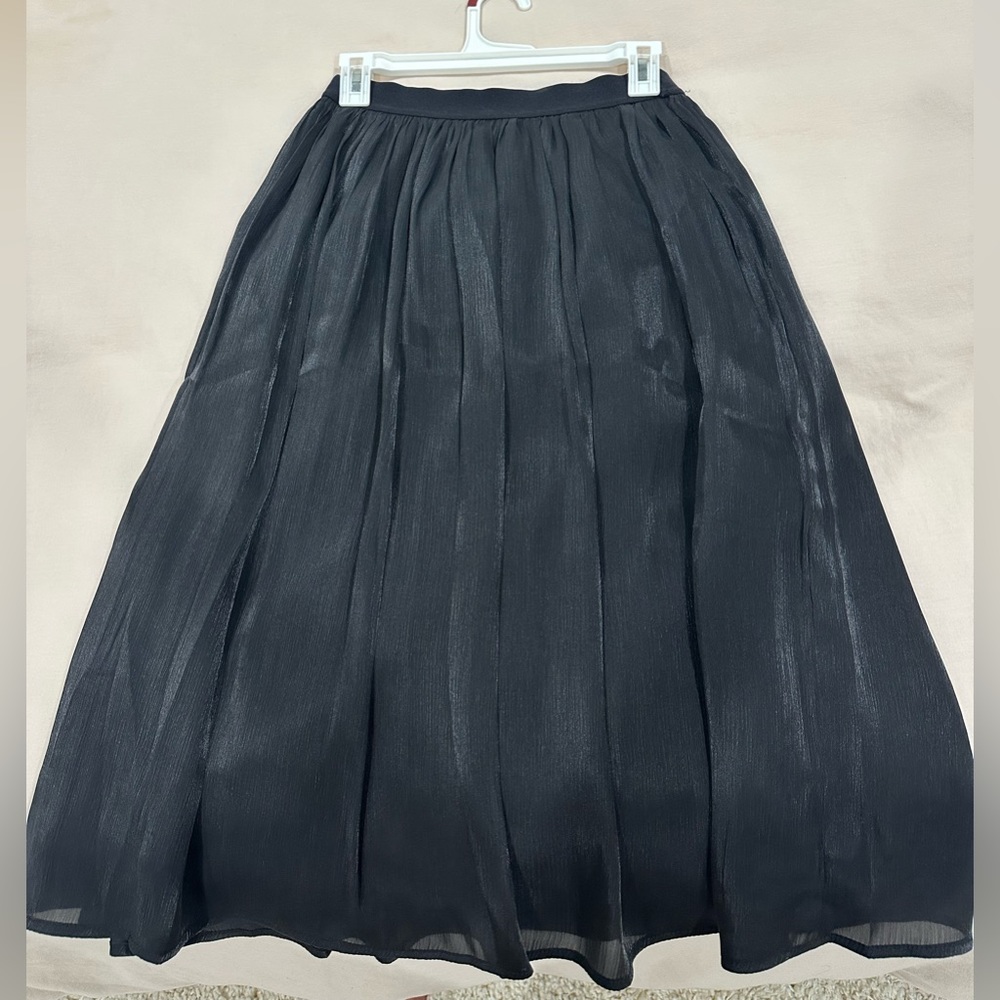Black midi skirt